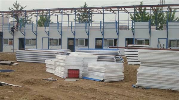 兩層層K式活動(dòng)房圖